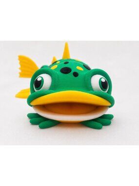 Articulated Catfish Movable Segments Green w/ Yellow Fins Cute Expression Floats